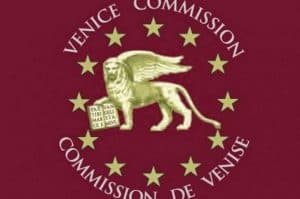 comisia de la venetia constitutionalitate