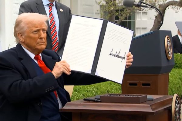trump tarife reciproce bun cover