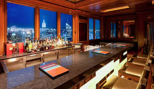 Skyline Bar on the Disney Dream