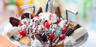 beaches and cream soda shop 02