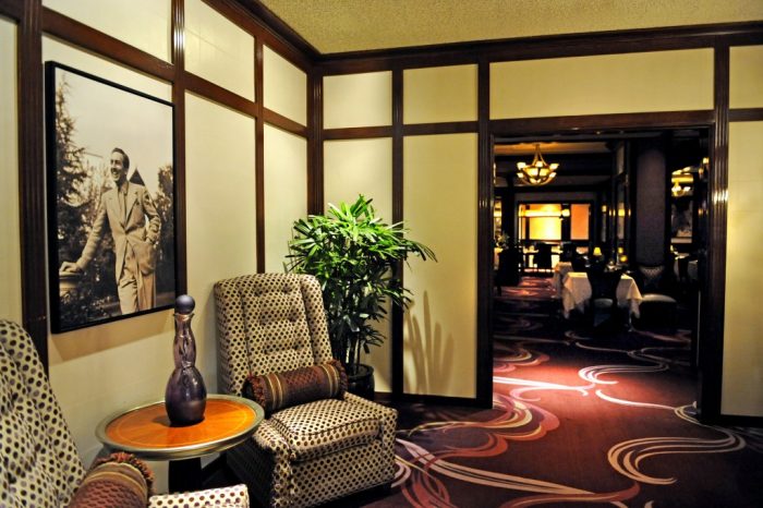 5 Reasons to Stay at the Disneyland Hotel 5