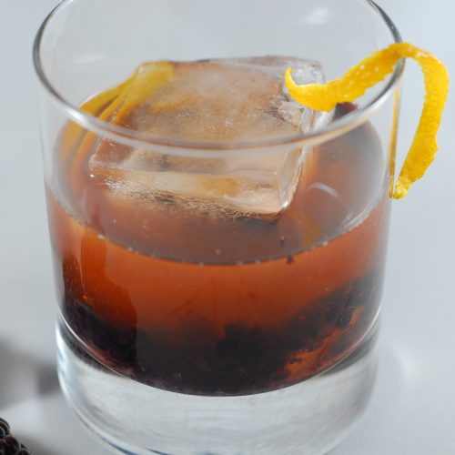 How to make the finest Bourbon Blackberry Mead Cocktail