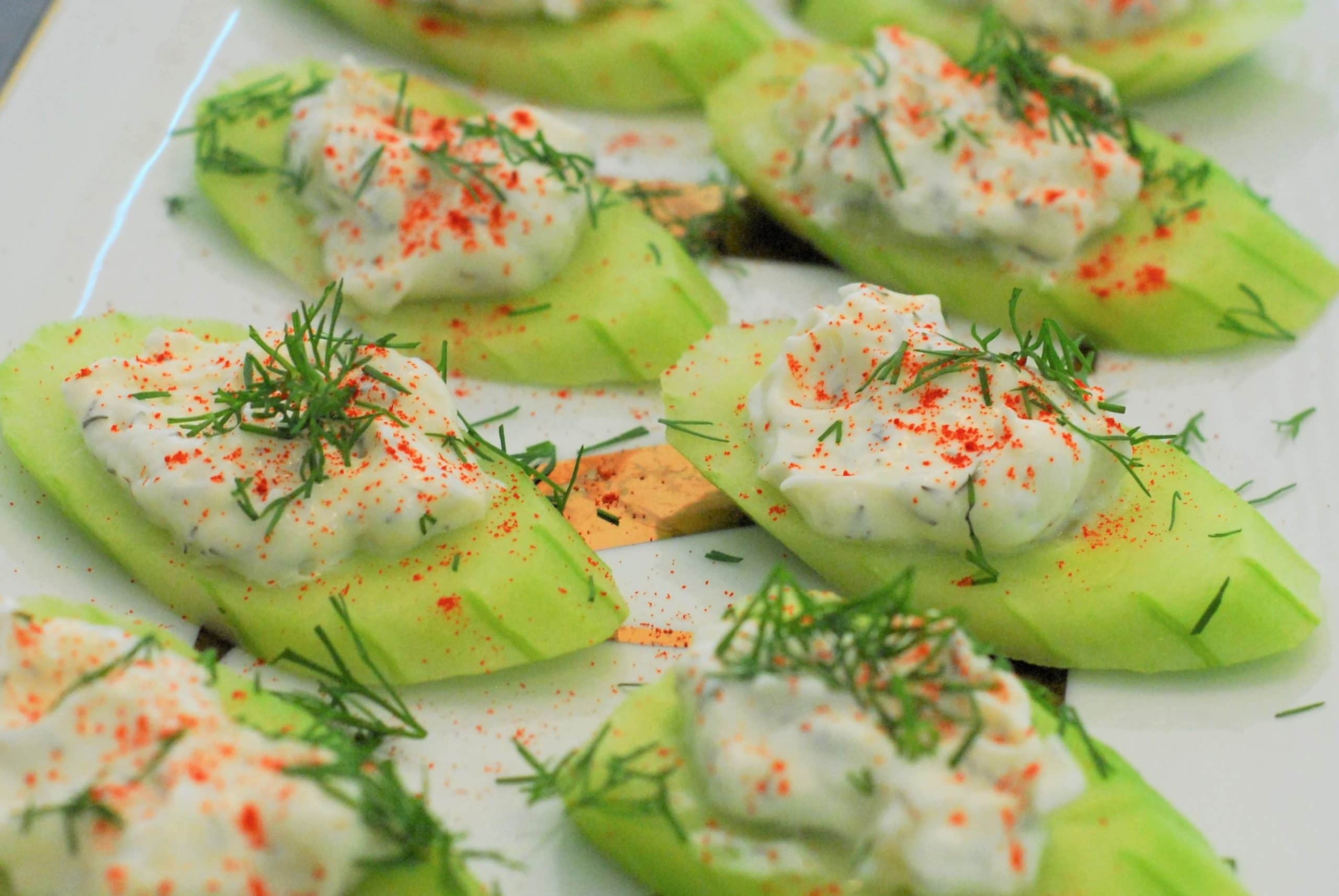 Want a taste that's crisp, cool, and refreshing? Try Easy Smoky Tzatziki Cucumbers!
