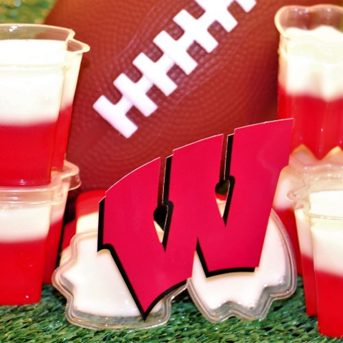 Jello Shots that every TRUE Wisconsin Badgers fan needs to try!