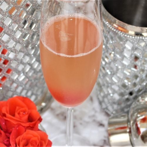 Pineapple Upside Down Champagne – Happiness in a glass!