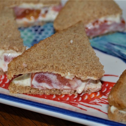 Tomato Bacon Sandwiches