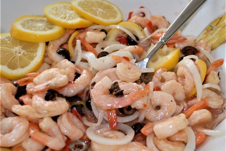 The best simple marinated shrimp appetizer - for party or pleasure!