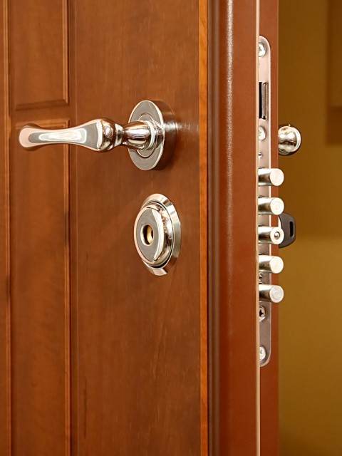 Riparazione porte blindate 