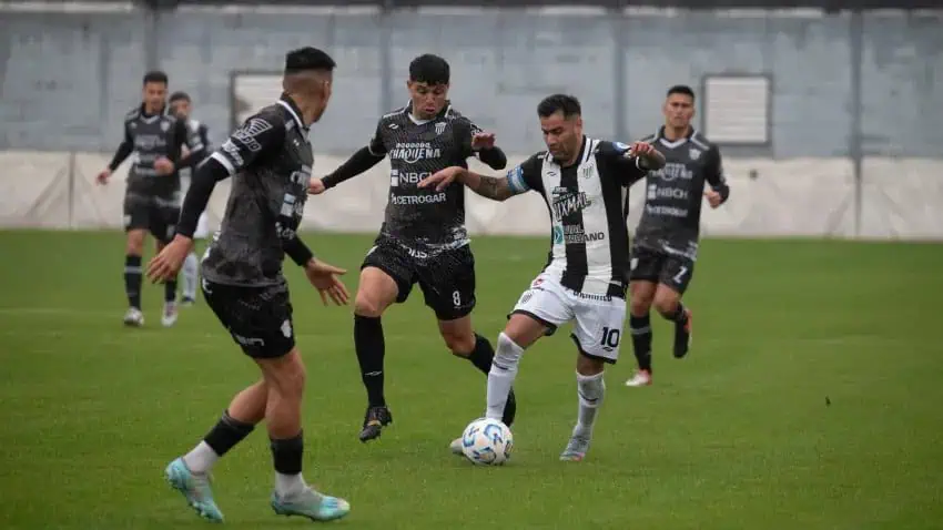 Estudiantes de Caseros vs Chaco For Ever Highlights