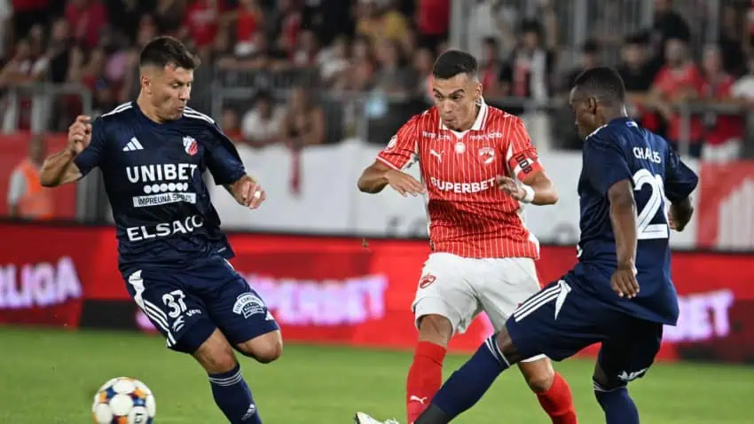 Dinamo Bucuresti vs FC Botosani Highlights
