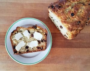 Plate of irish soda bread