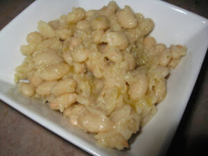Overhead of a bowl of Tuscan Beans.
