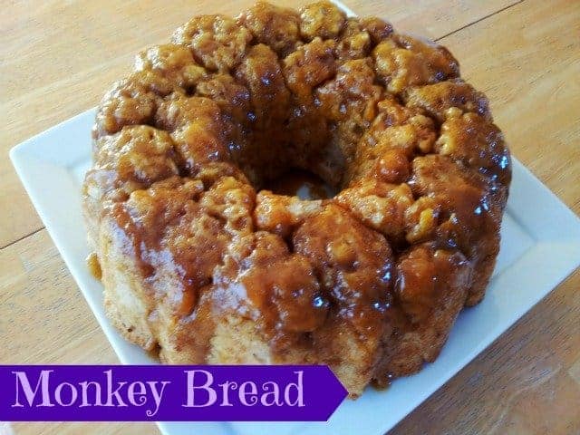 Monkey bread ready to serve