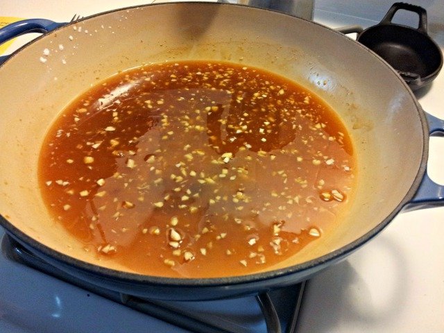 Cooking Thai chicken sauce