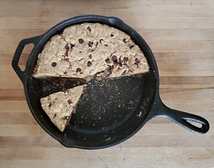 Slice of skillet cookie
