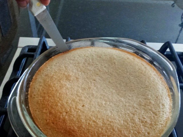 Use a thin knife to loosen the edges of your cake