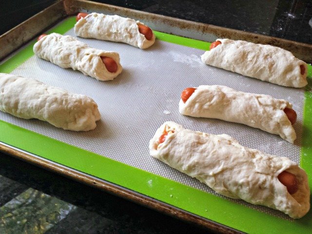 Baking cheesy stuffed bagel dogs