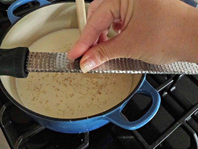 Add nutmeg to spiced creamer