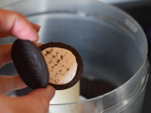 Remove filling from gluten free chocolate filled cookies