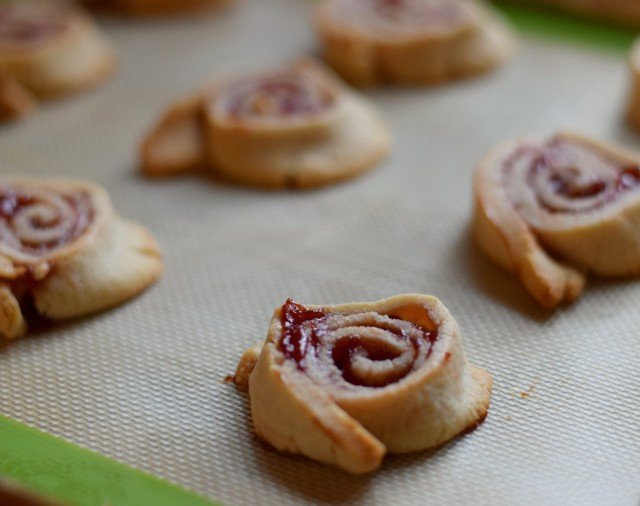 Baked cherry pie cookies