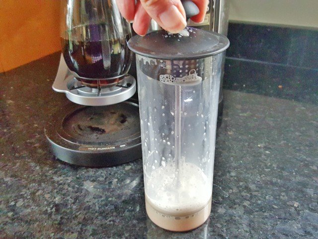 Froth cocoa cream