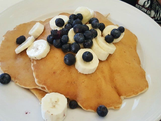 Vegan oatmeal pancakes