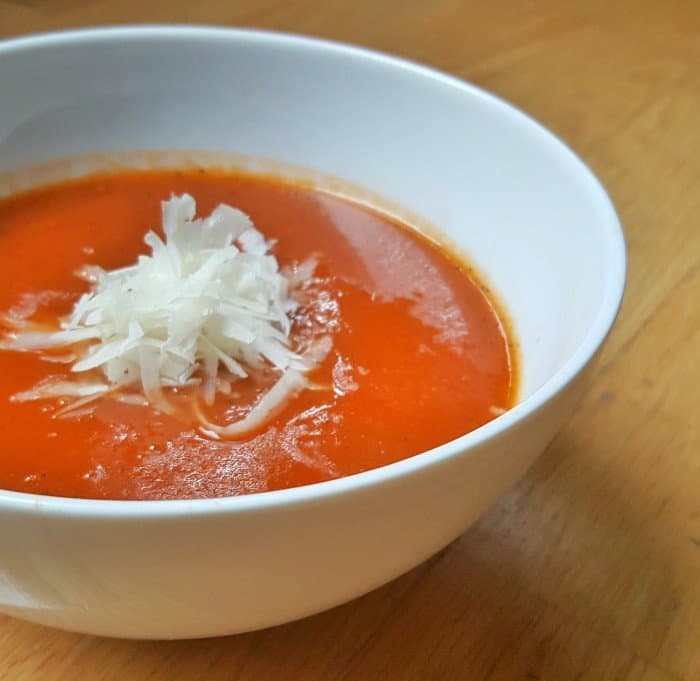 Perfect first time instant pot recipe for tomato soup in winter