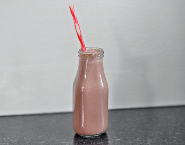Chocolate cherry breakfast smoohie