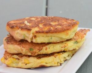 Easy and delicious homemade corn fritters
