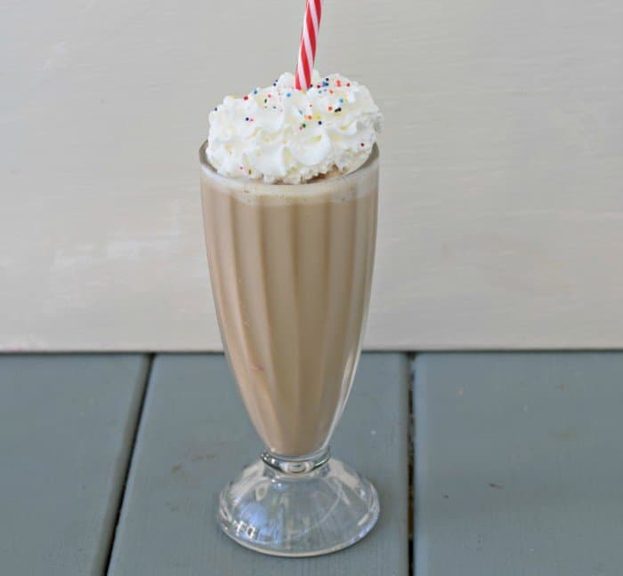 Perfect cake batter frappe recipe