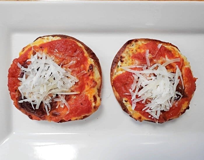 Appetizer lasagna pizzas