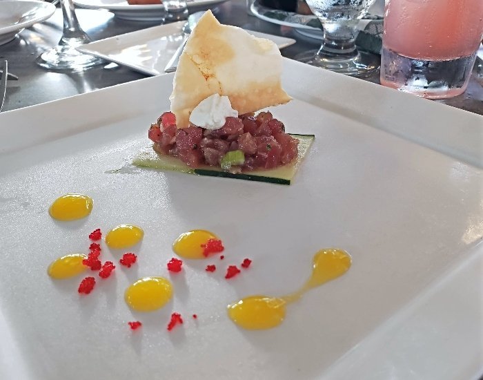 Beaches tuna tartare