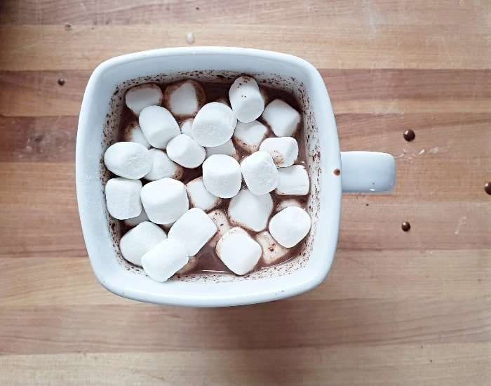 Hot chocolate with marshmallows