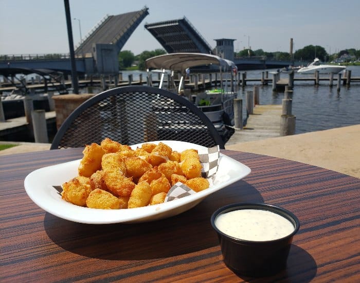 Fox River Brewing cheese curds