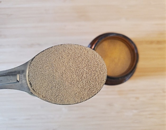 Tablespoon of yeast