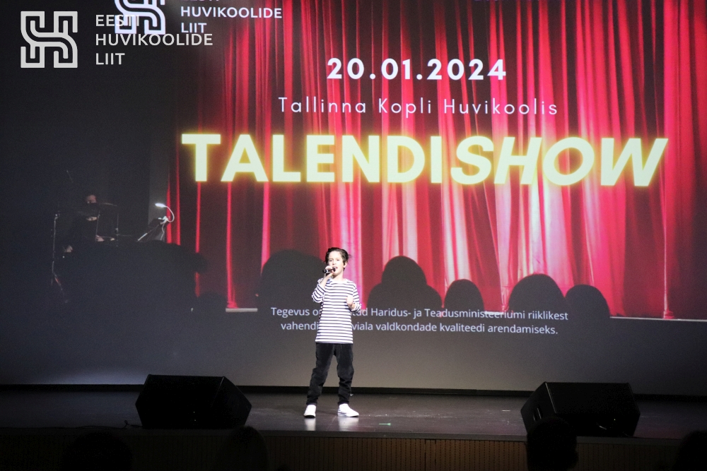 Theodore Kakhidze (9), Tondiraba Huvikoolist esitamas Adele - "Rolling in the Deep"