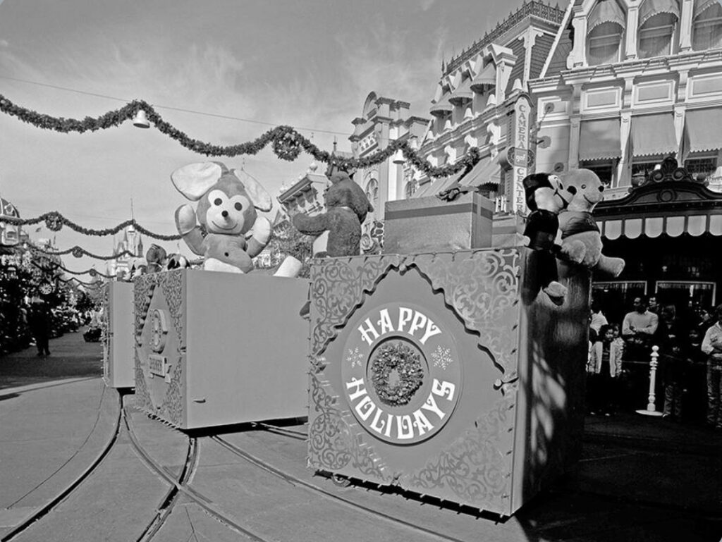 Unwrapping the Archives: 12 Rare Disney Photos to Kick Off Your Holiday Cheer! 7 12 Rare Disney Photos