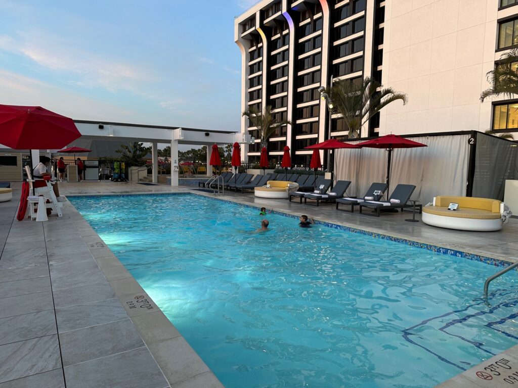 pool