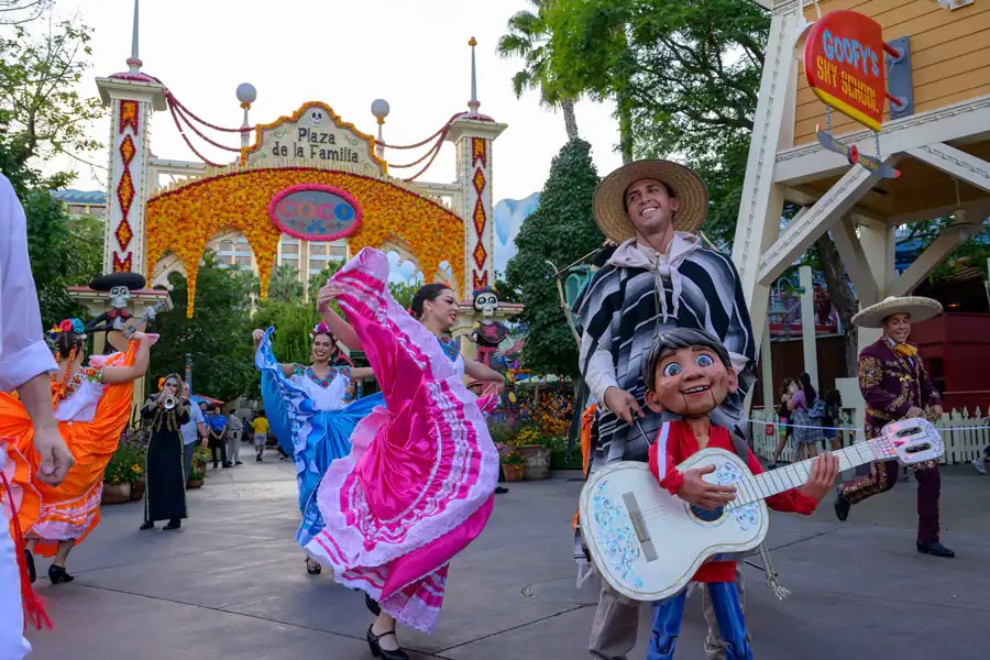 Halloween is Returning to Disneyland and California Adventure Starting September 1st 6 IMG 4952