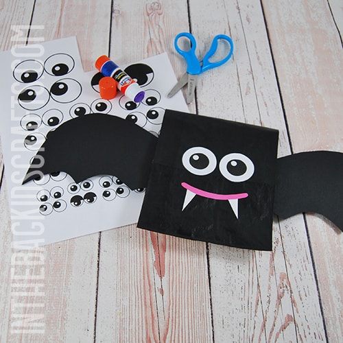 BAT CRAFT FOR KIDS STEP 3 ADDING THE FACE 
