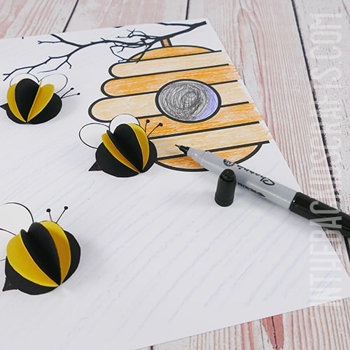 BEEHIVE CRAFT FOR KIDS STEP 5