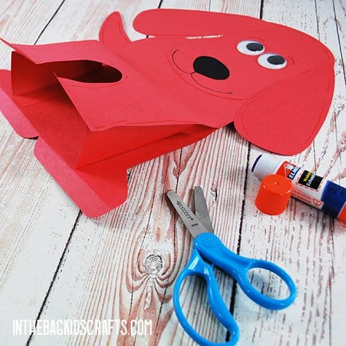 CLIFFORD THE BIG RED DOG CRAFT STEP 5
