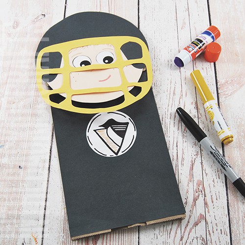 hockey player puppet step 4