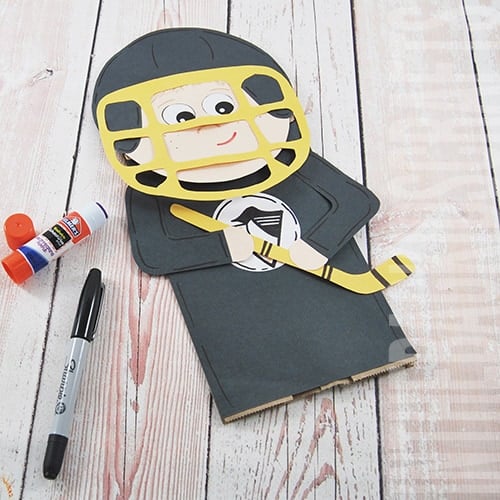 hockey craft player puppet step 5