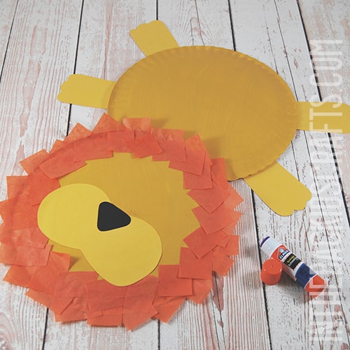 PAPER PLATE LION CRAFT STEP 5