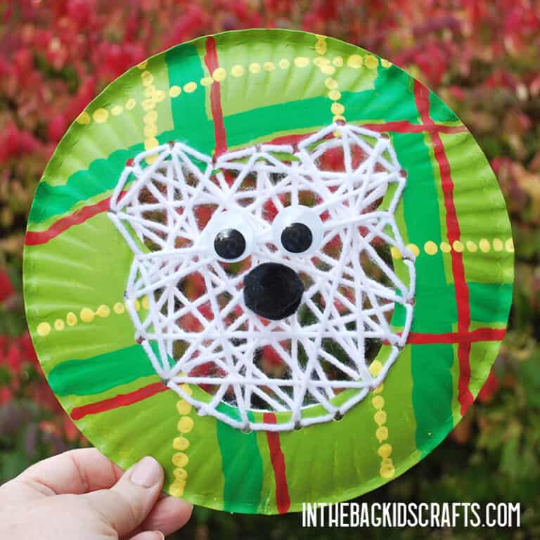 PAPER PLATE POLAR BEAR CRAFT