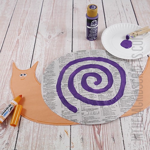 NEWSPAPER SNAIL CRAFT STEP 4