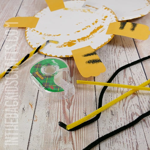 TIGER CRAFT FOR KIDS STEP 8