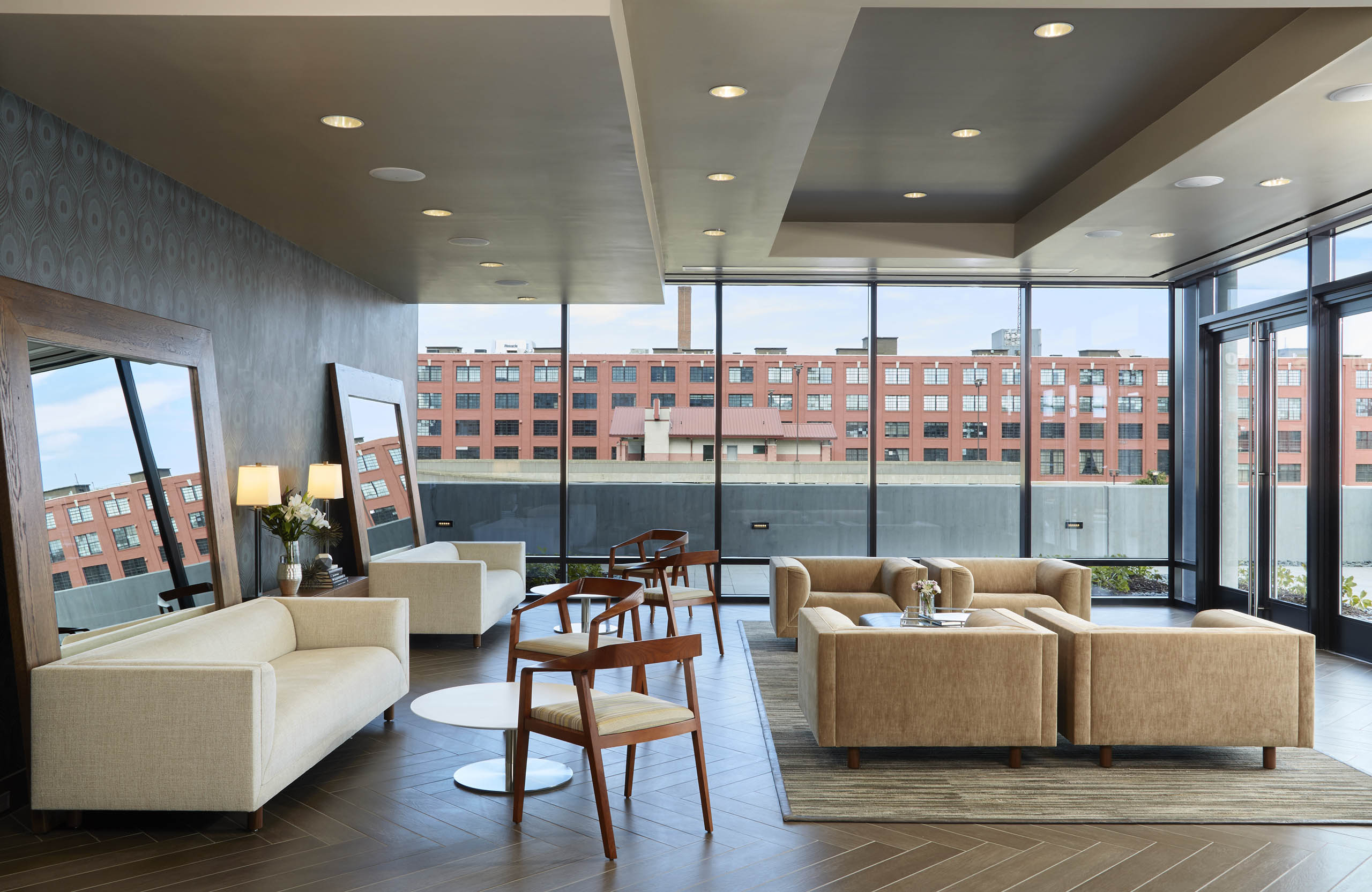 gulch-crossing-interior-2