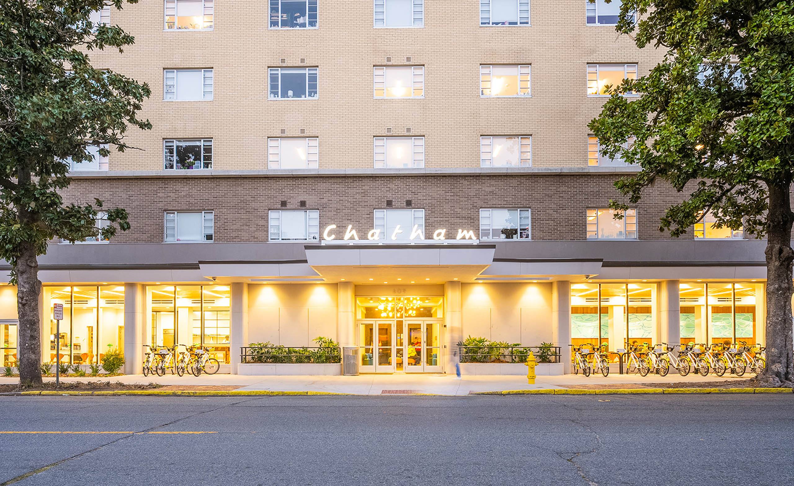 Chatham Apartments - JE Dunn
